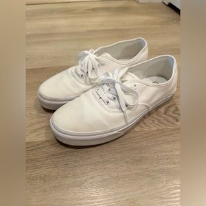 Vans Authentic men’s size 8 / women’s 9.5 True White